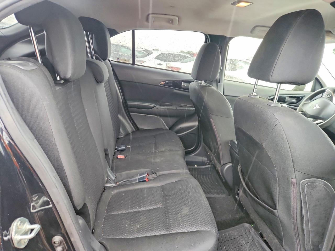 2018 Mitsubishi Eclipse Cross Le - zdjęcie 10