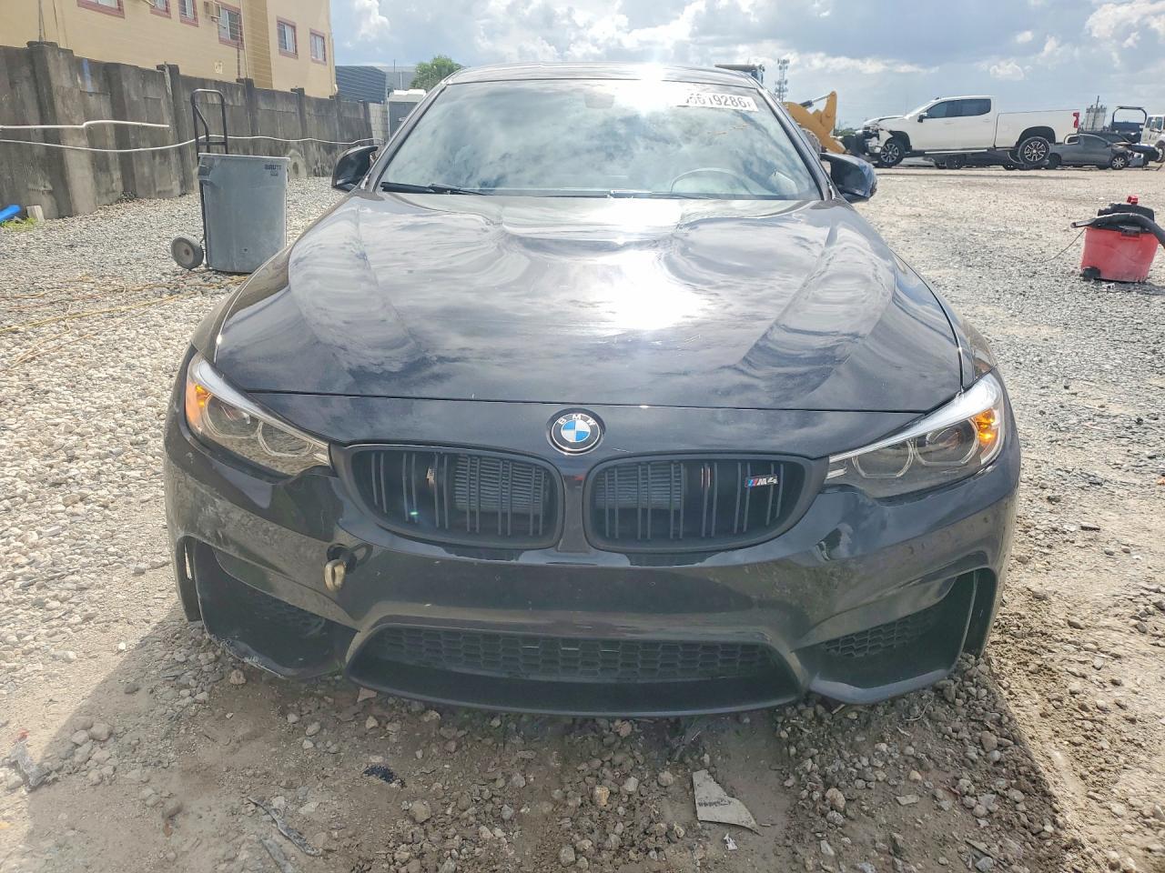 2018 BMW M4 - zdjęcie 5