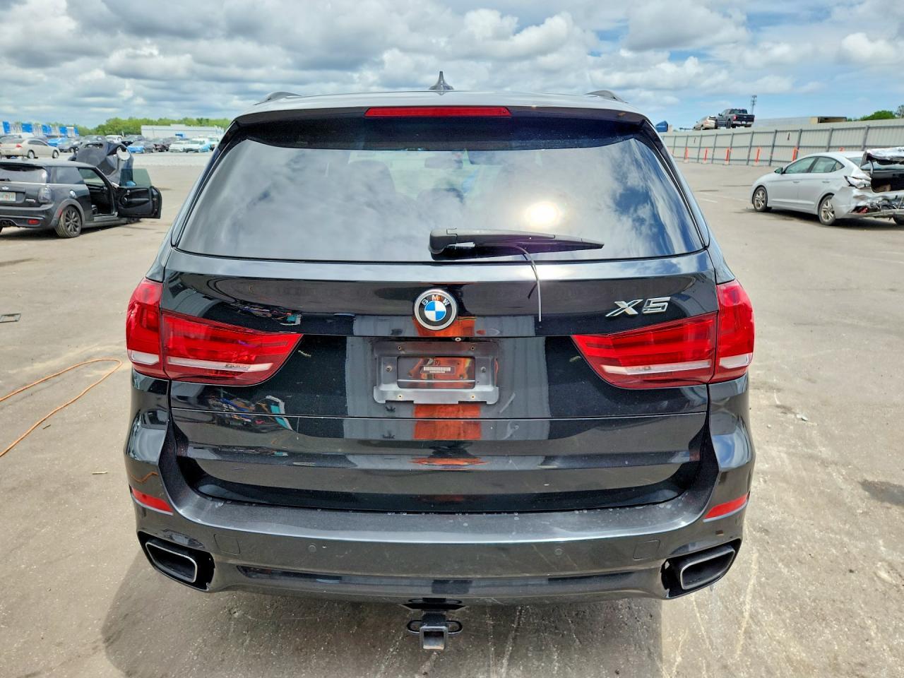 2014 BMW X5 xDrive50I - zdjęcie 6