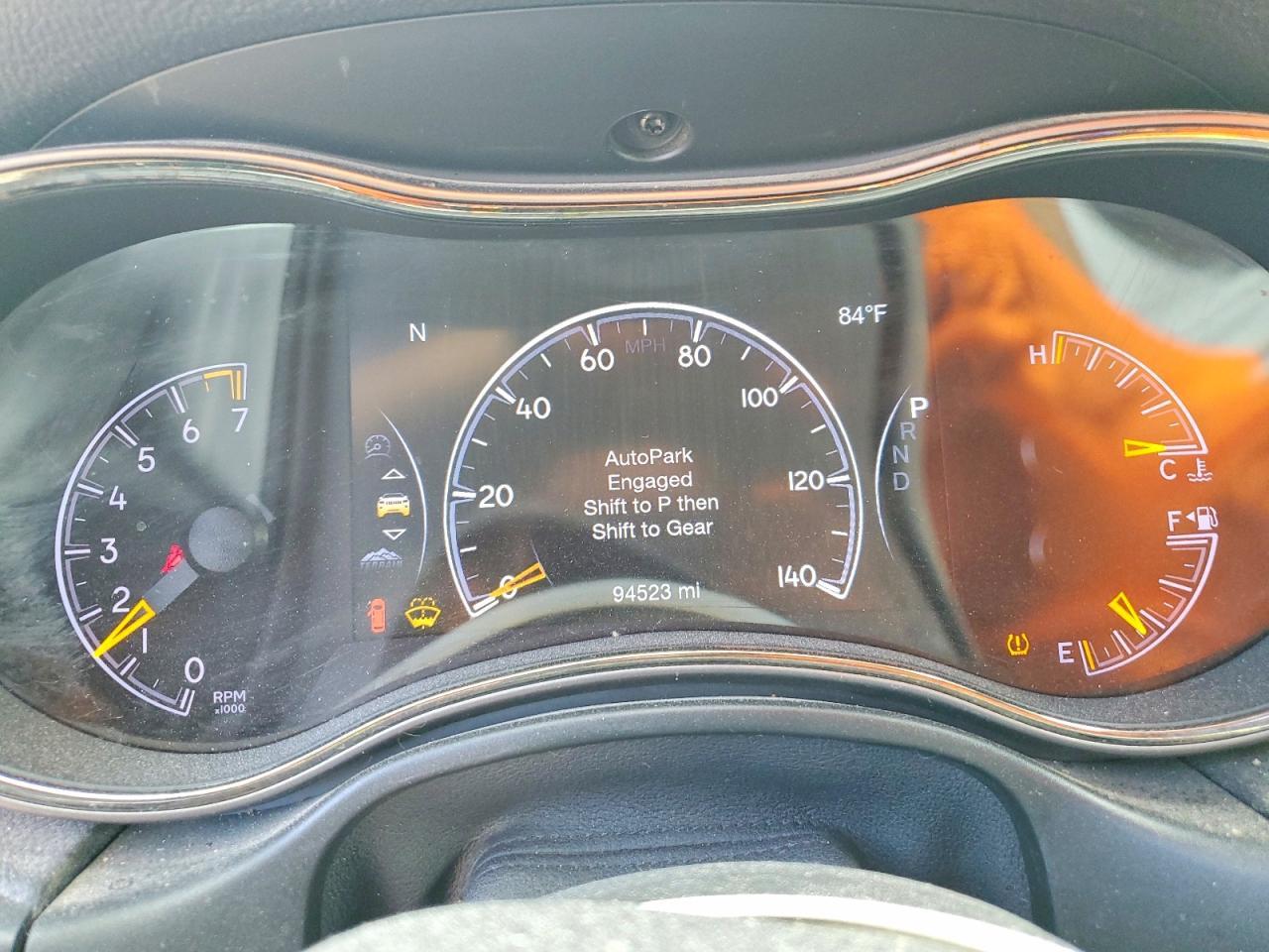 2020 Jeep Grand Cherokee Limited - zdjęcie 9