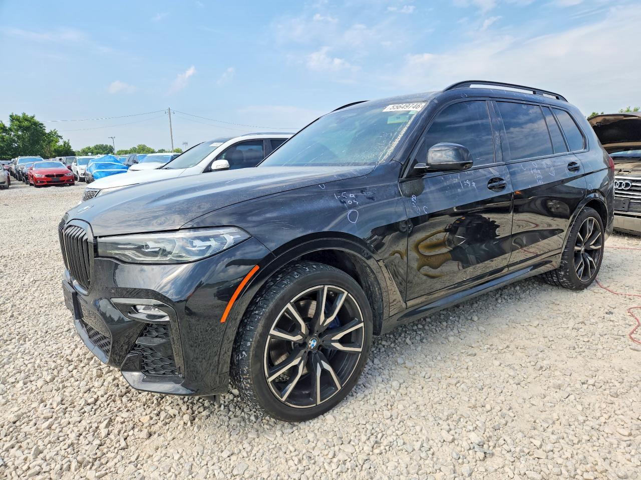 2020 BMW X7 xDrive40I - zdjęcie główne