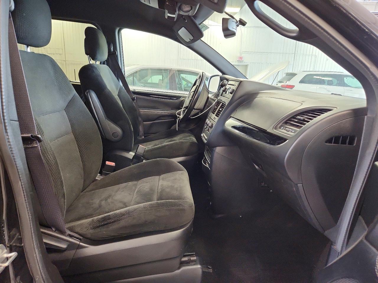 2016 Dodge Grand Caravan Se - zdjęcie 7
