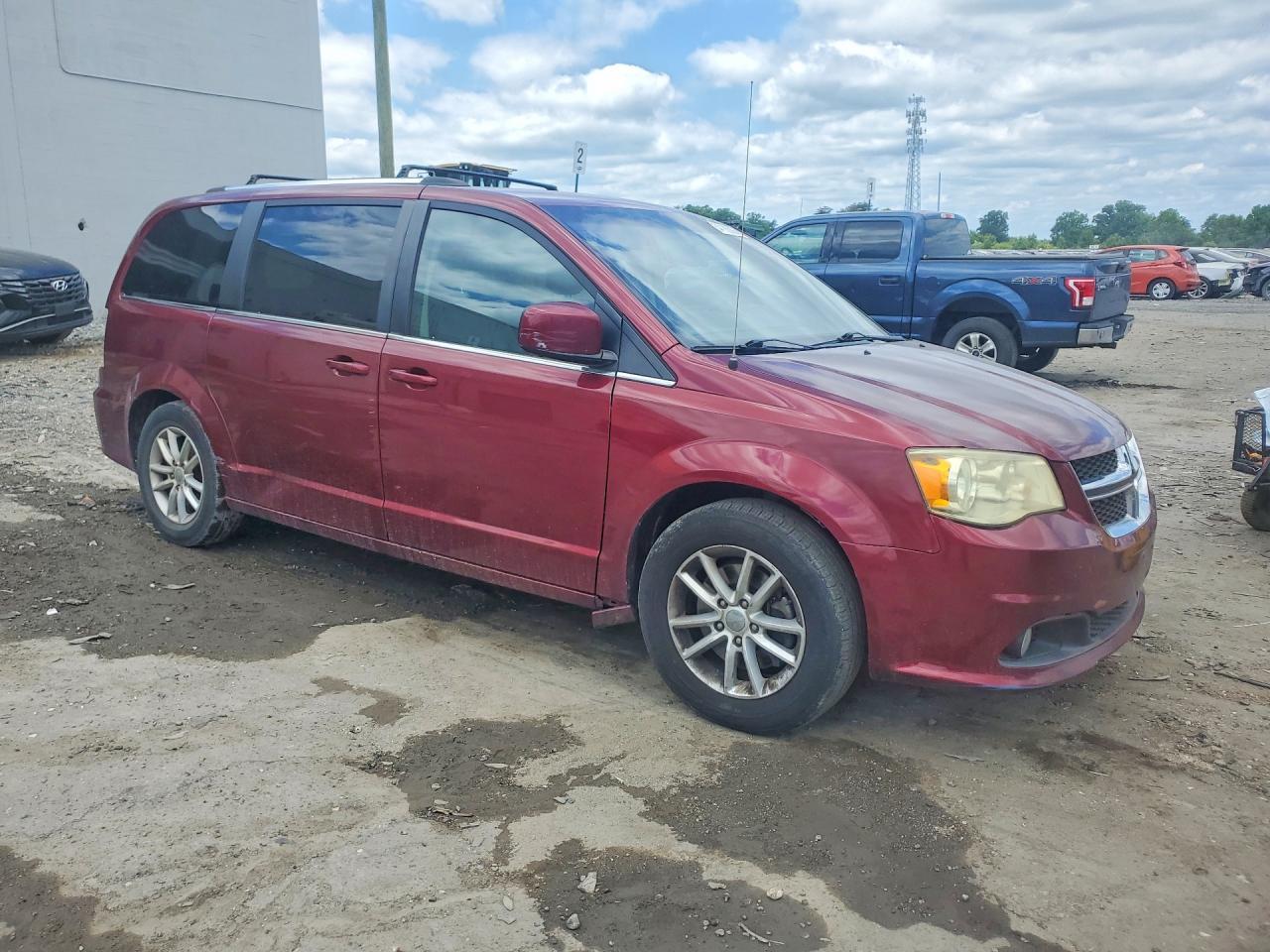 2018 Dodge Grand Caravan Sxt - zdjęcie 4