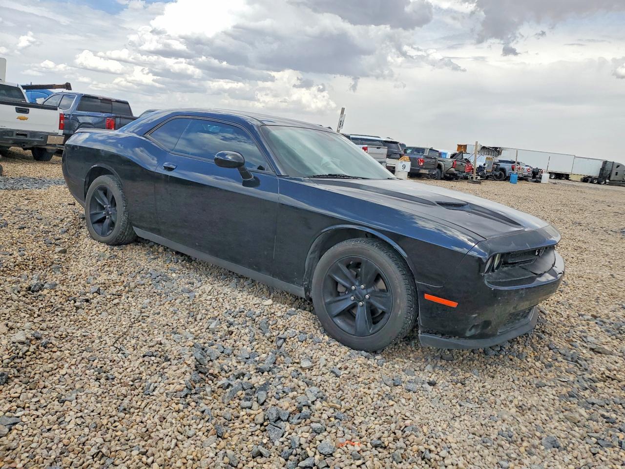 2018 Dodge Challenger Sxt - zdjęcie 4