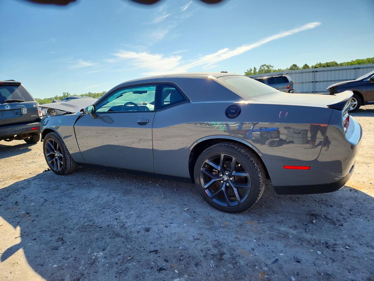 2023 Dodge Challenger Sxt - zdjęcie 2