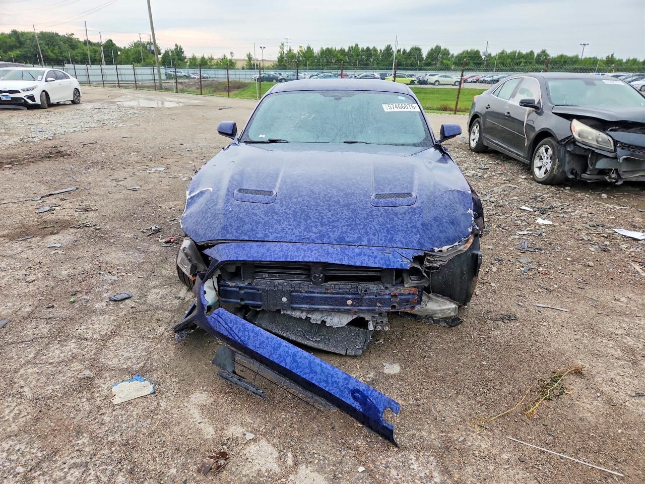 2019 Ford Mustang - zdjęcie 5