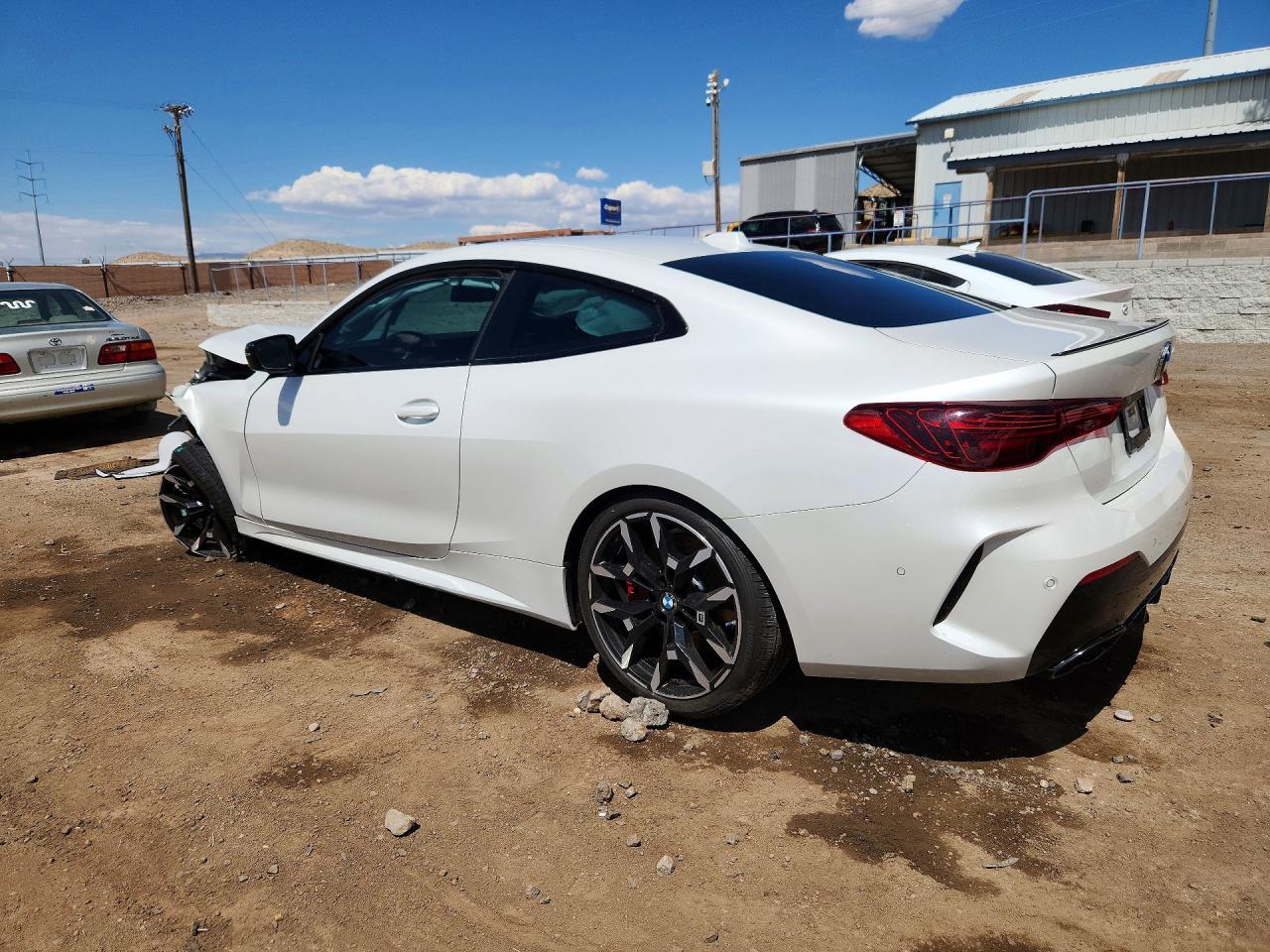 2025 BMW M440I - zdjęcie 2