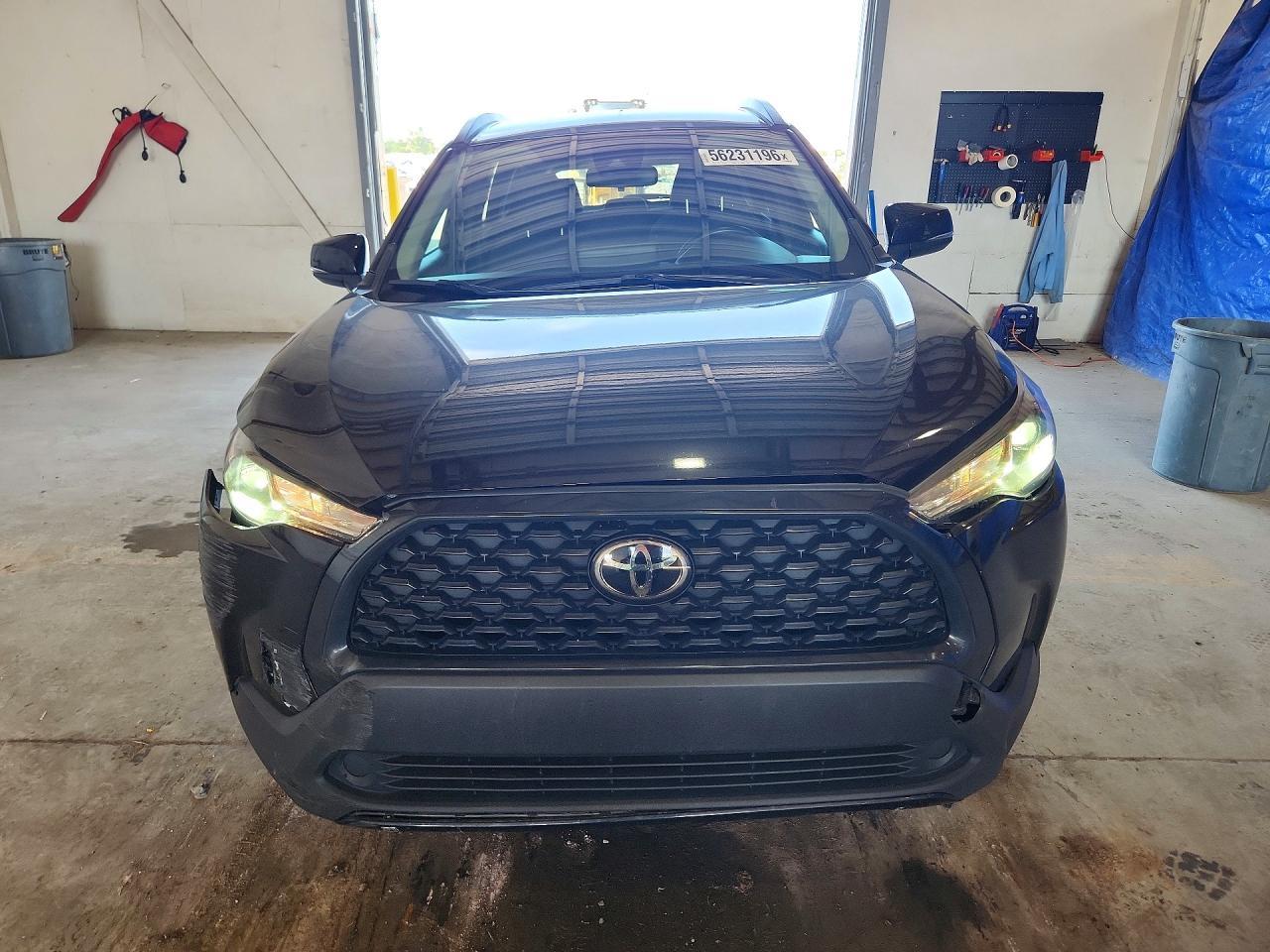 2022 Toyota Corolla Cross Le - zdjęcie 5