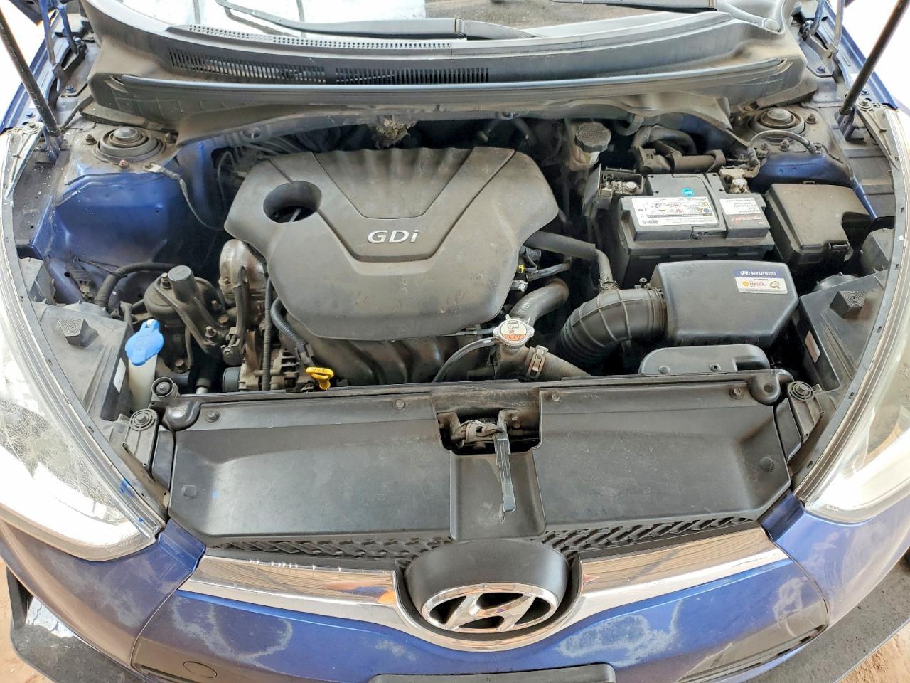 2016 Hyundai Veloster Base - zdjęcie 11