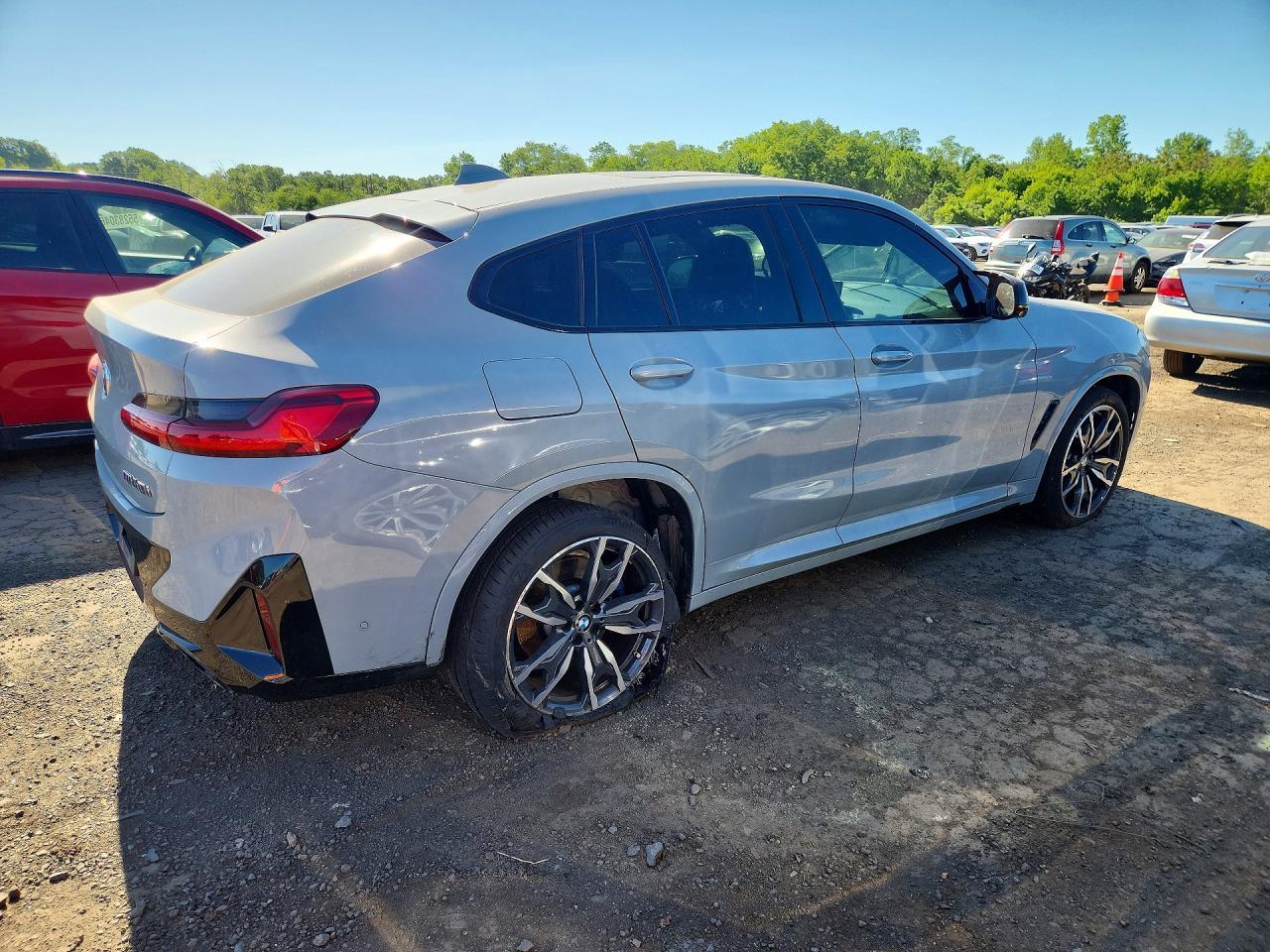 2022 BMW X4 M40I - zdjęcie 3