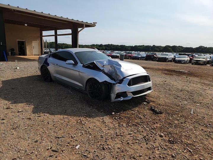 2017 Ford Mustang - zdjęcie 14