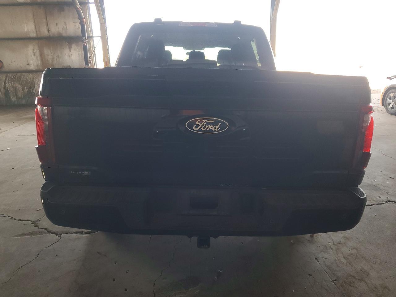 2025 Ford F150 Stx - zdjęcie 6