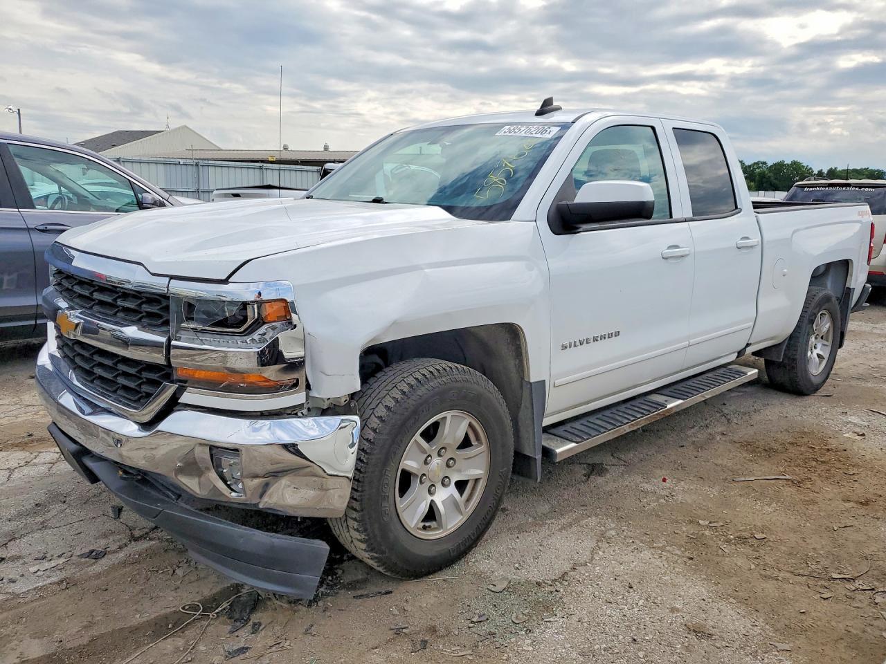 2017 Chevrolet Silverado K1500 Lt - zdjęcie główne