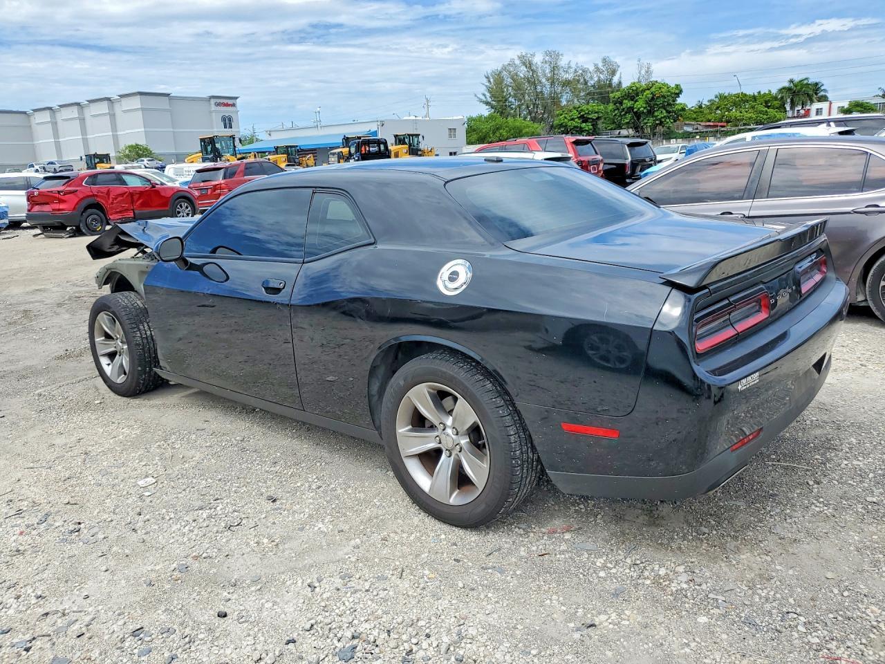 2020 Dodge Challenger Sxt - zdjęcie 2