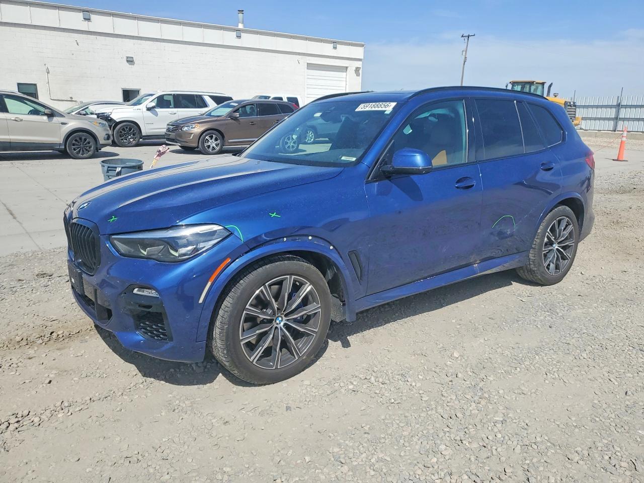 2021 BMW X5 xDrive40I - zdjęcie główne