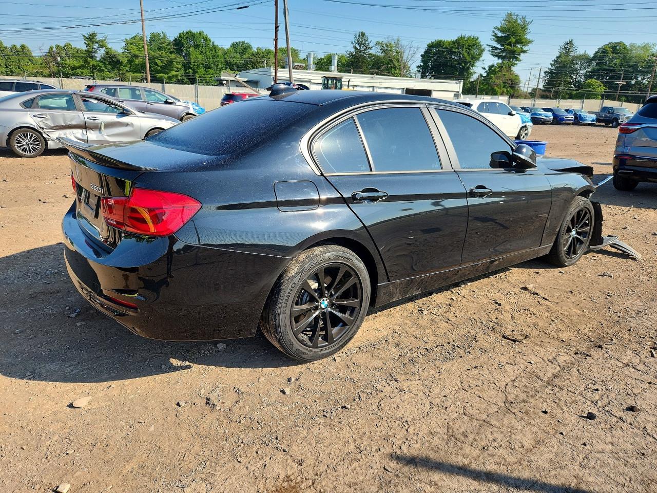 2018 BMW Seria 3 320i - zdjęcie 3