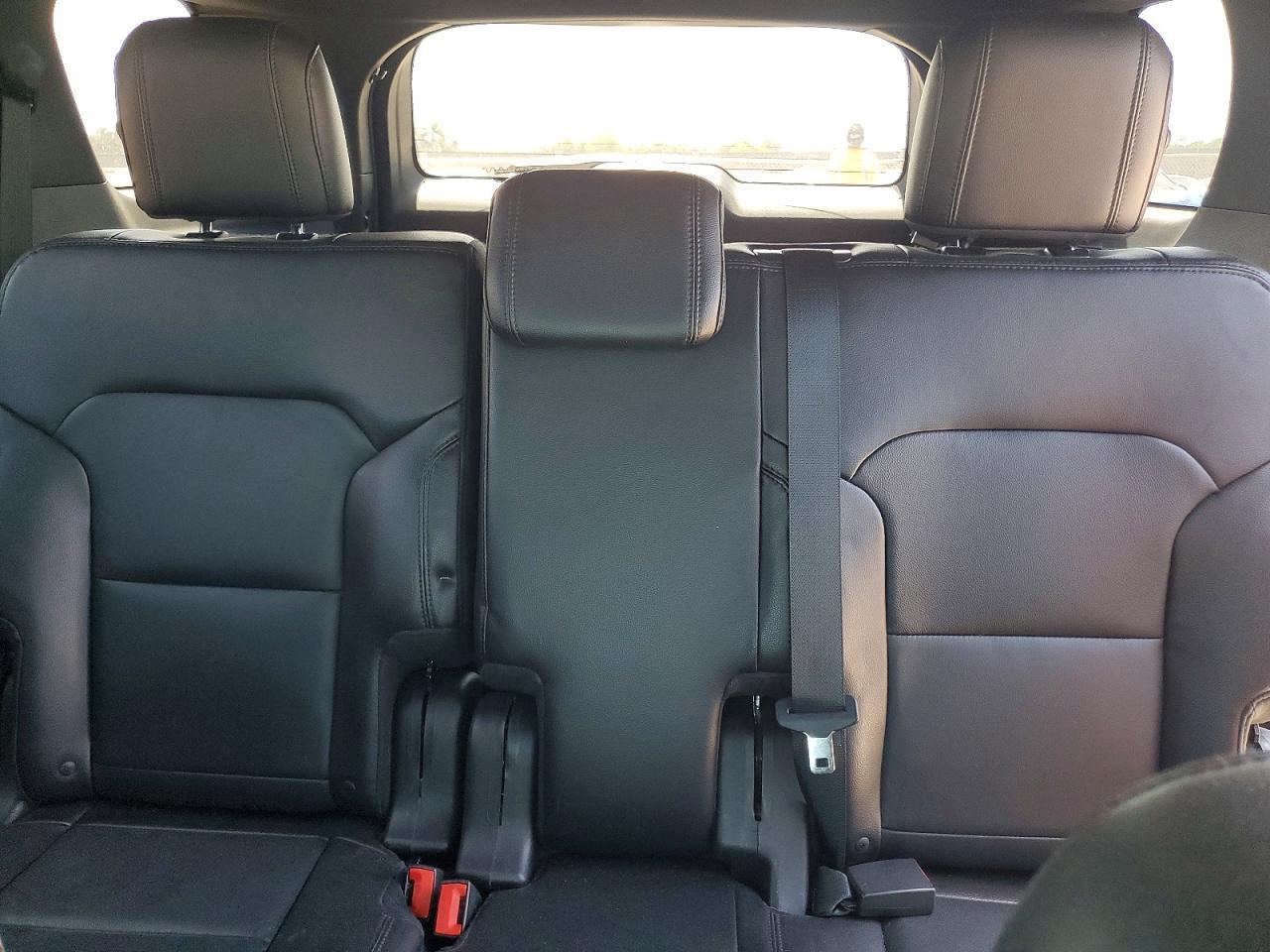 2017 Ford Explorer Xlt - zdjęcie 10