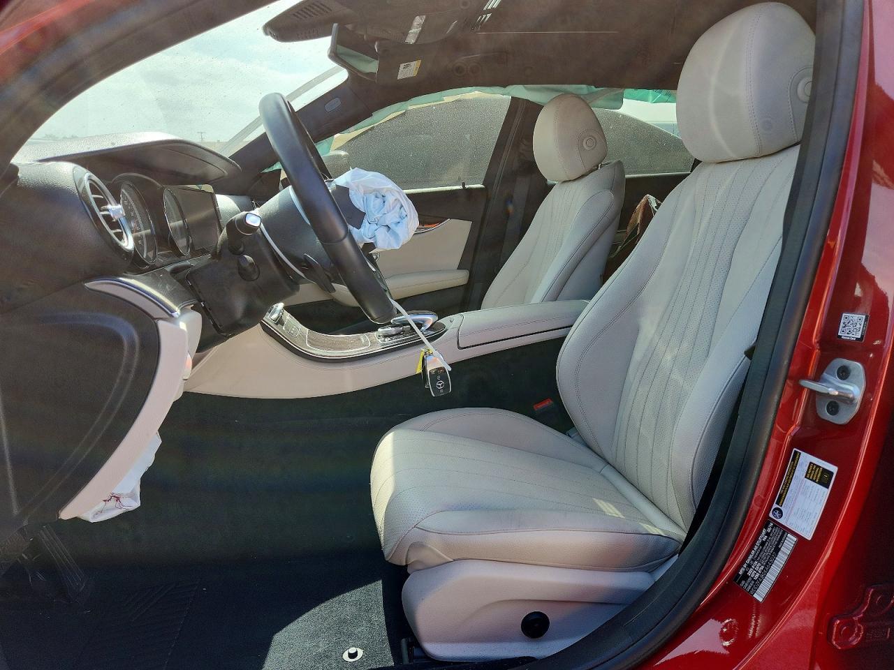 2019 Mercedes-Benz E 300 - zdjęcie 7