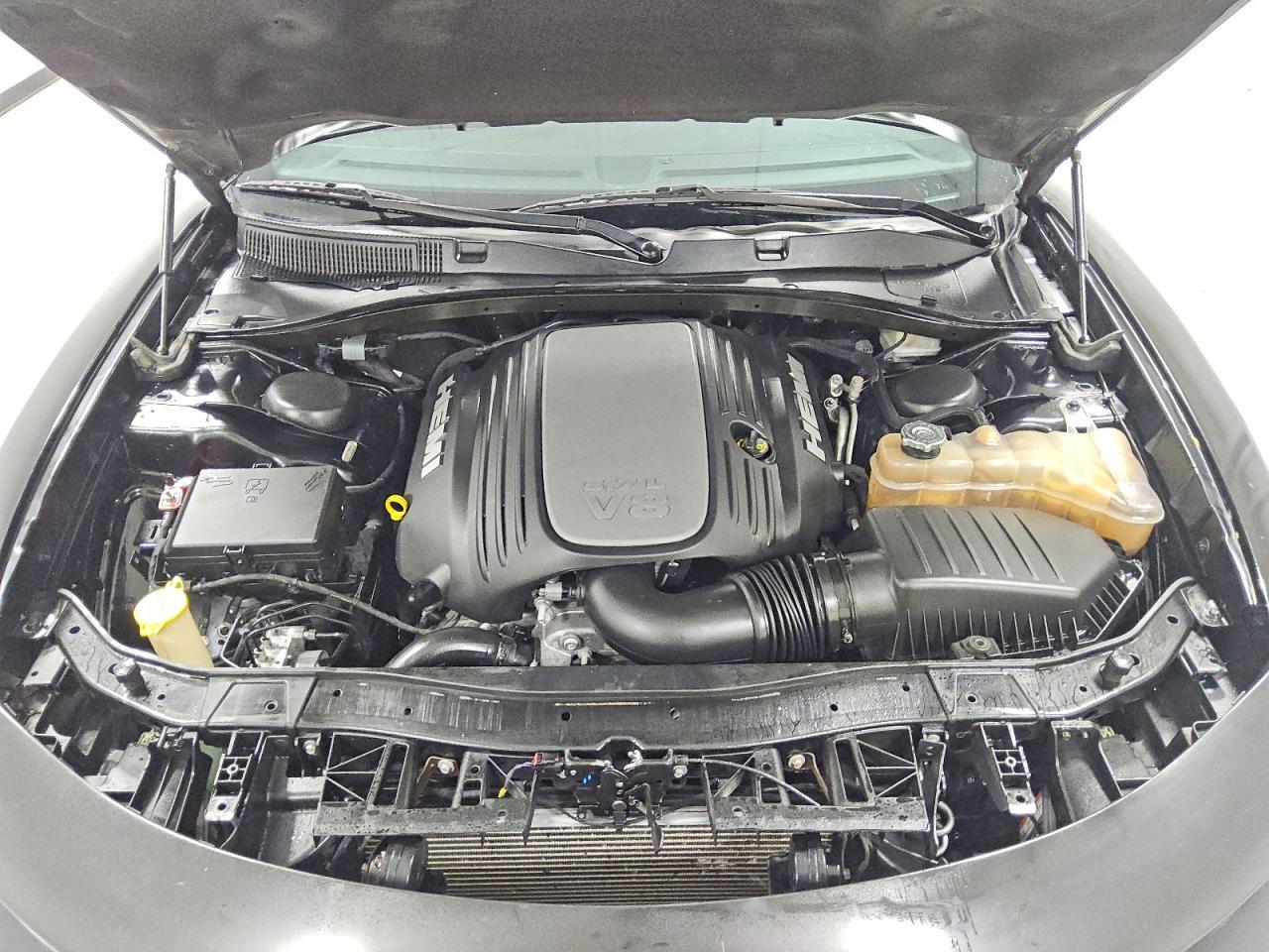 2019 Dodge Charger R - zdjęcie 11
