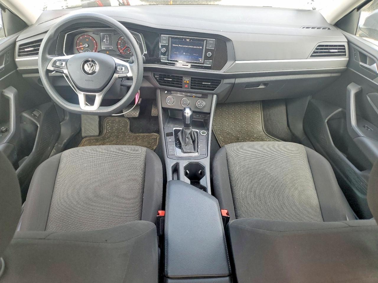 2021 Volkswagen Jetta - zdjęcie 8
