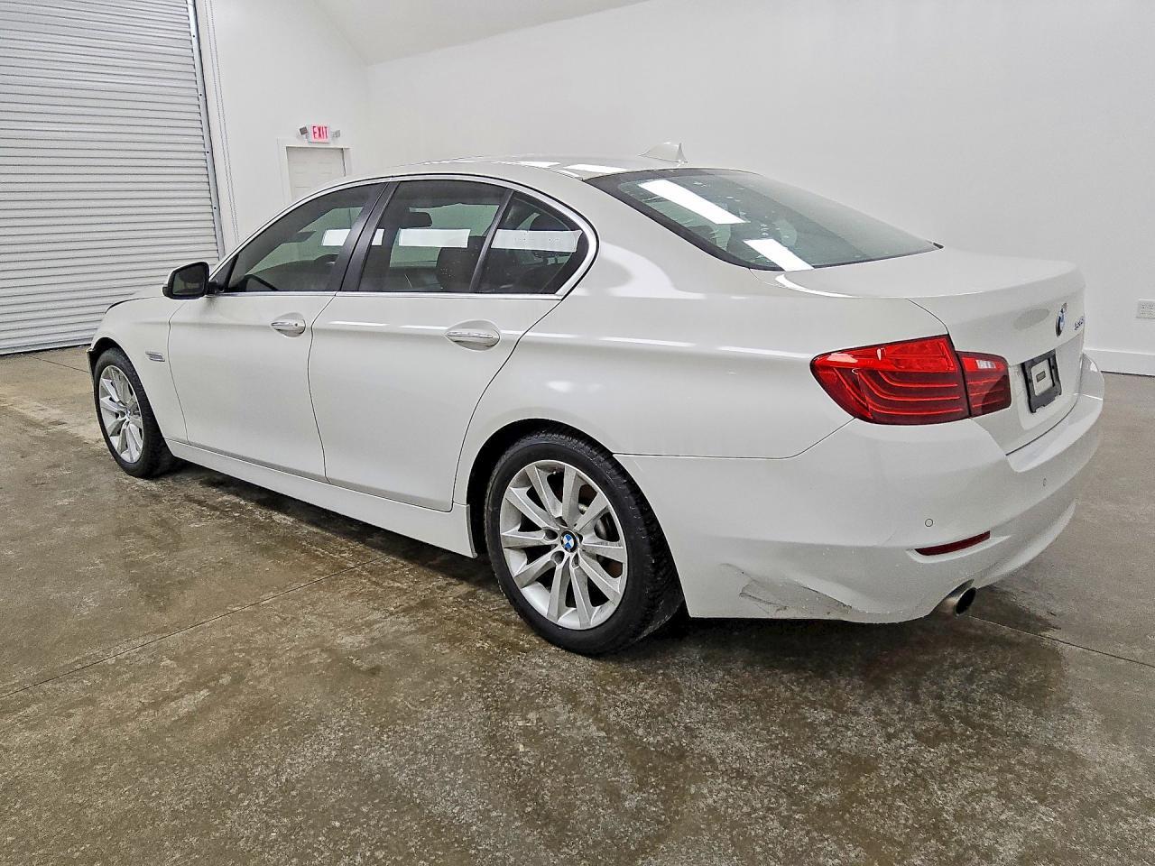 2016 BMW 535 I - zdjęcie 2