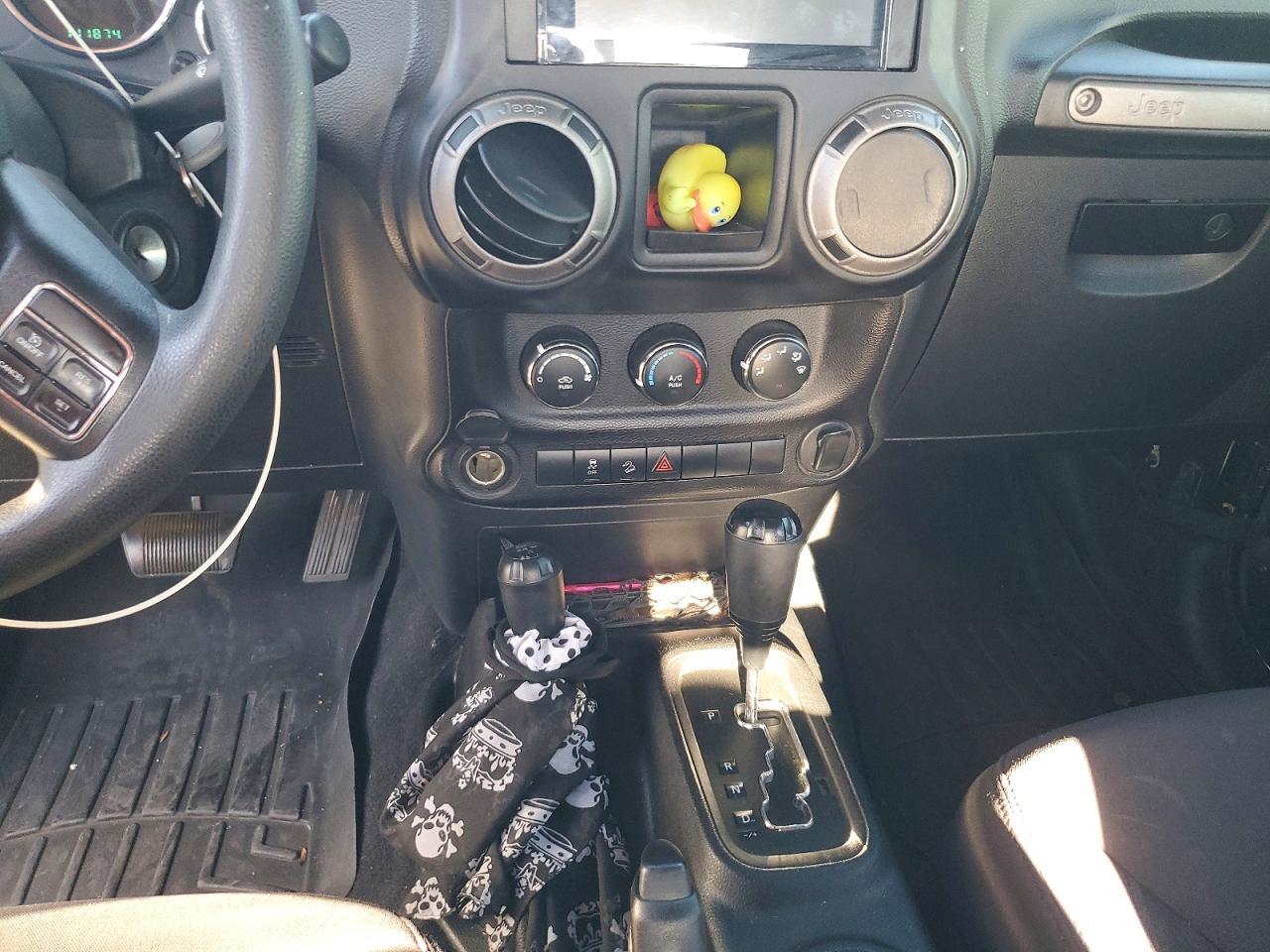 2013 Jeep Wrangler Sport - zdjęcie 8