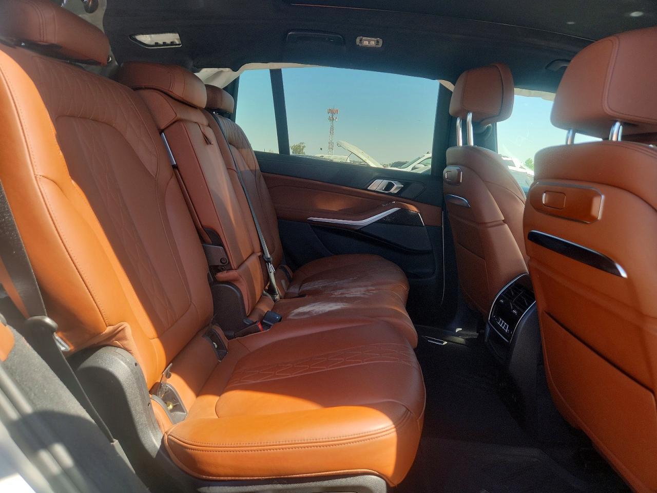 2024 BMW X7 M60I - zdjęcie 10