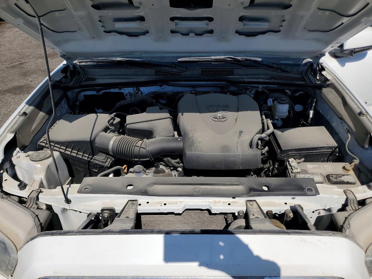 2020 Niss Tacoma Sr5 V6 - zdjęcie 11