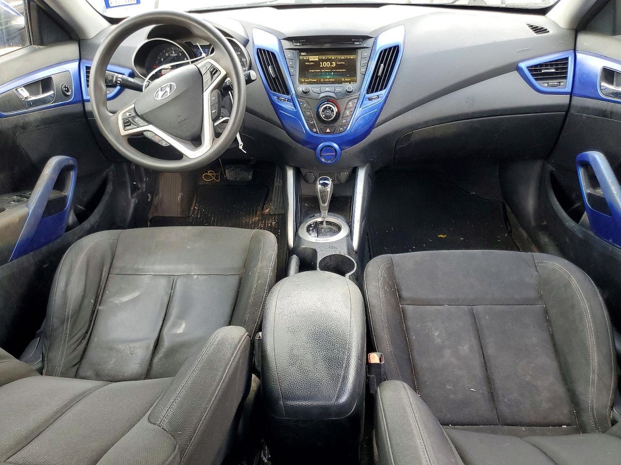 2014 Hyundai Veloster Base - zdjęcie 8