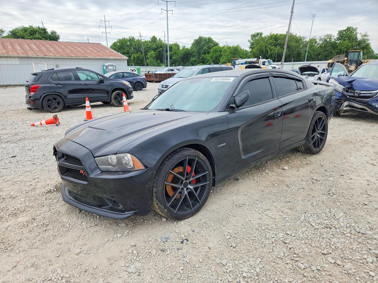 2014 Dodge Charger R - zdjęcie główne