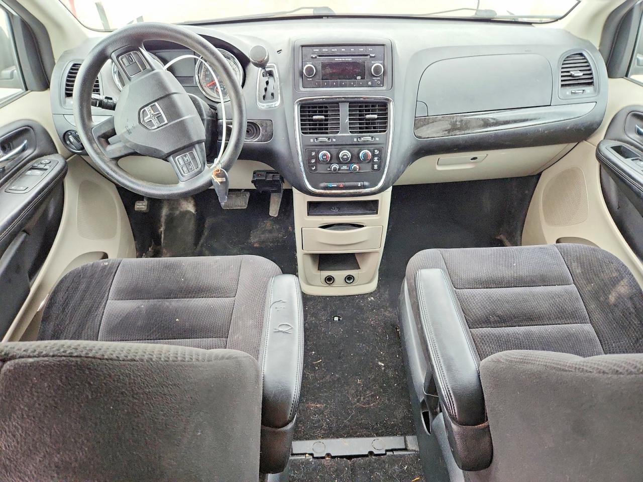 2014 Dodge Caravan - zdjęcie 8