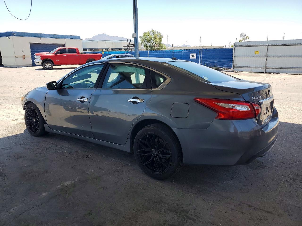 2017 Nissan Altima 2.5 Sl - zdjęcie 2