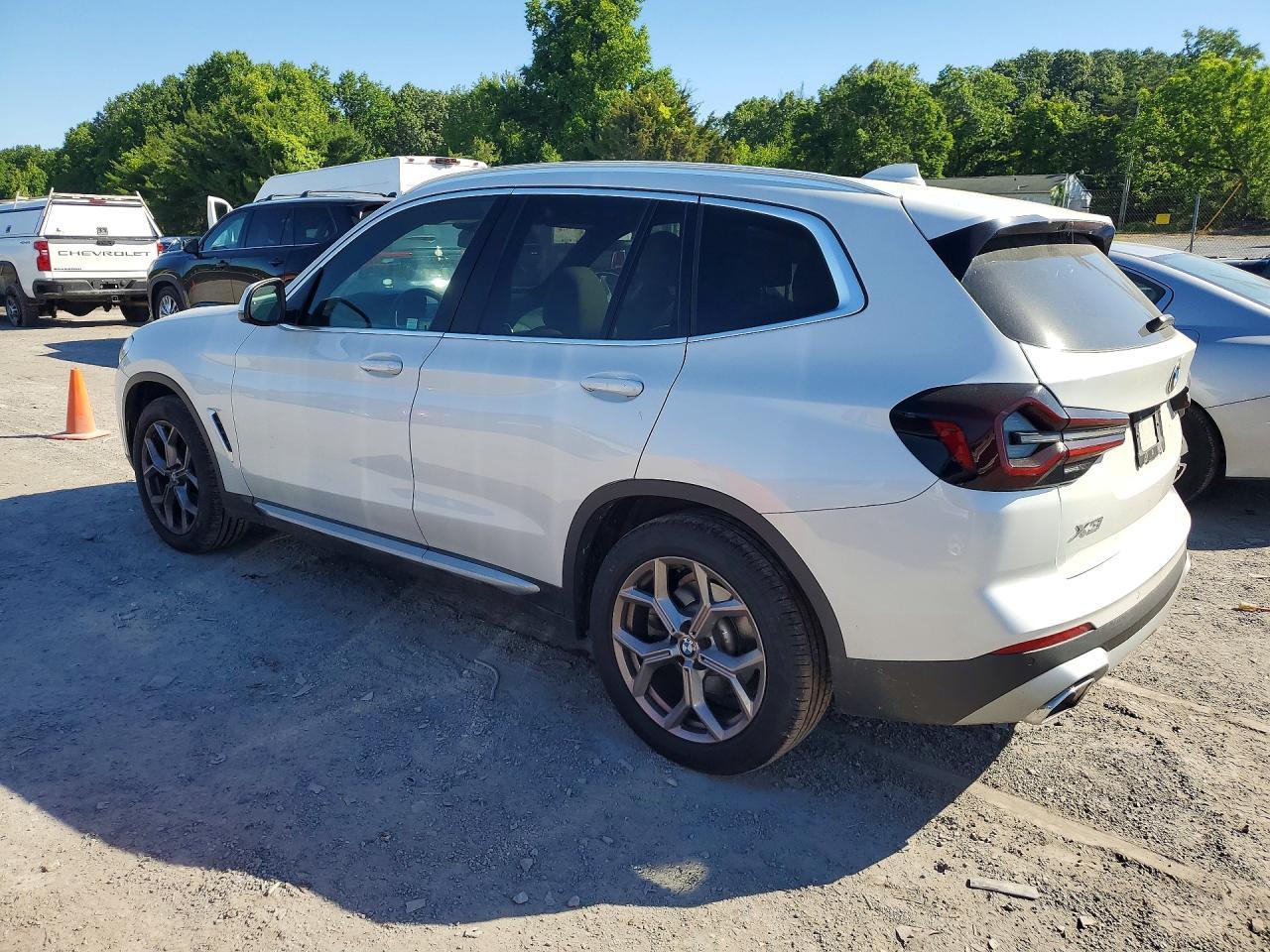 BMW X3 - zdjęcie 2