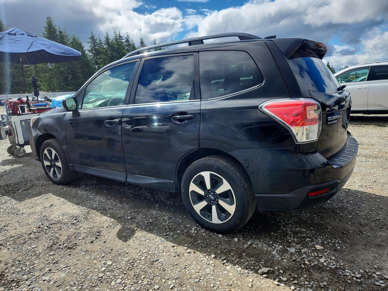 2018 Subaru Forester 2.5I Premium - zdjęcie 2