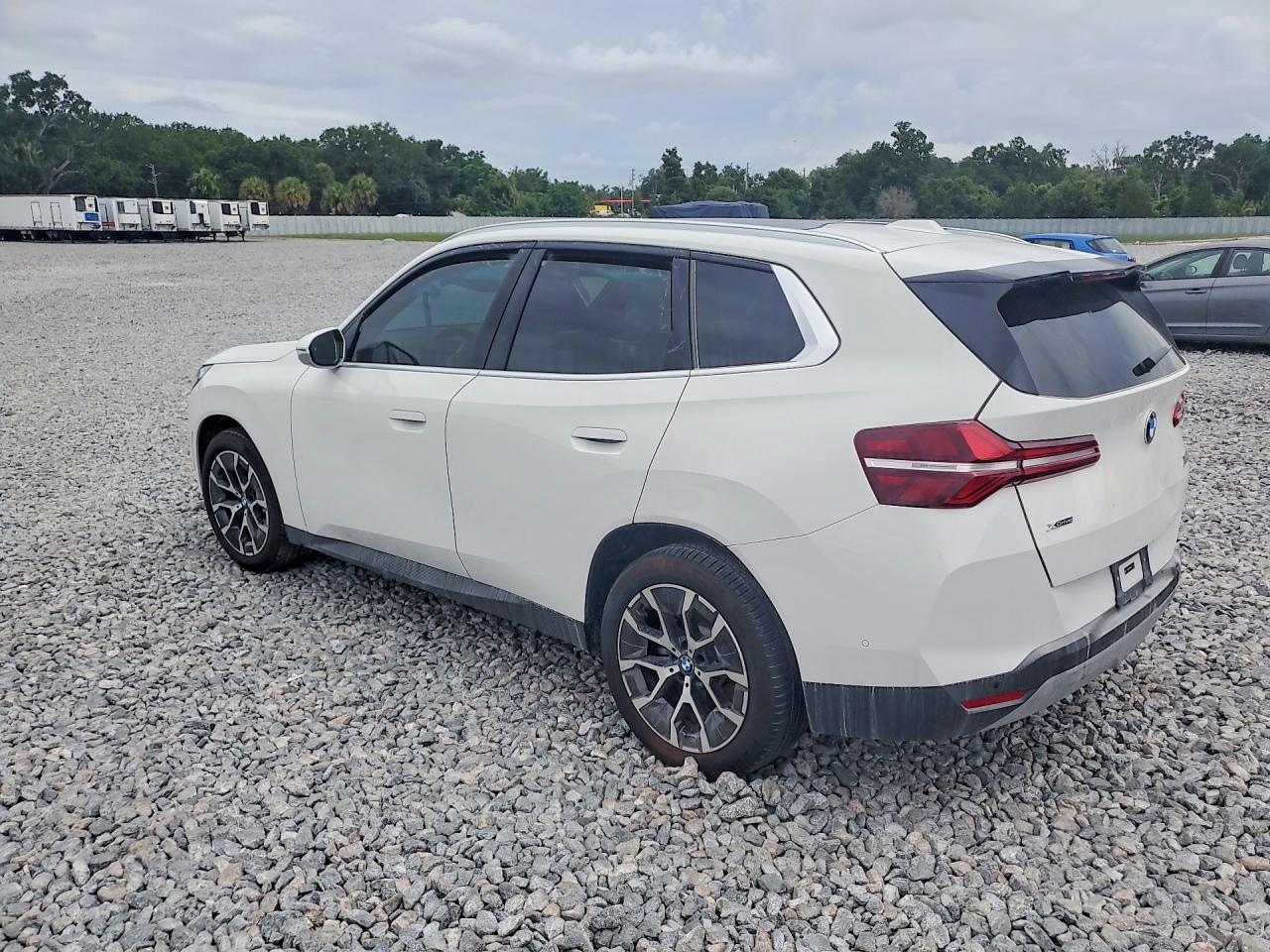 2026 BMW X3 30 xDrive - zdjęcie 2
