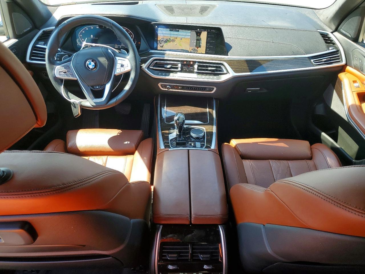 2021 BMW X7 xDrive40I - zdjęcie 8