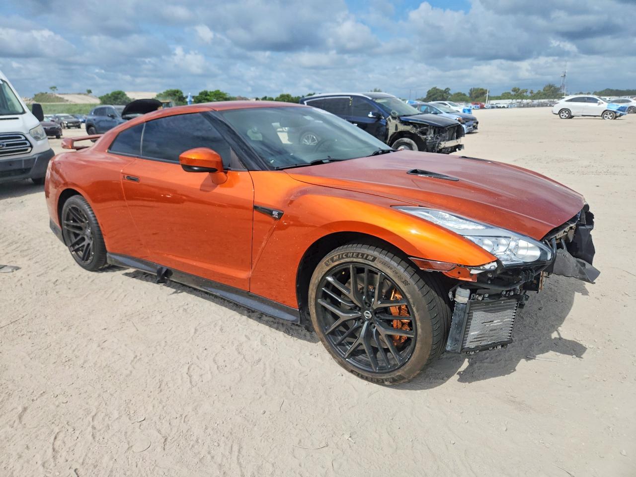 2018 Nissan Gt-R Premium - zdjęcie 4