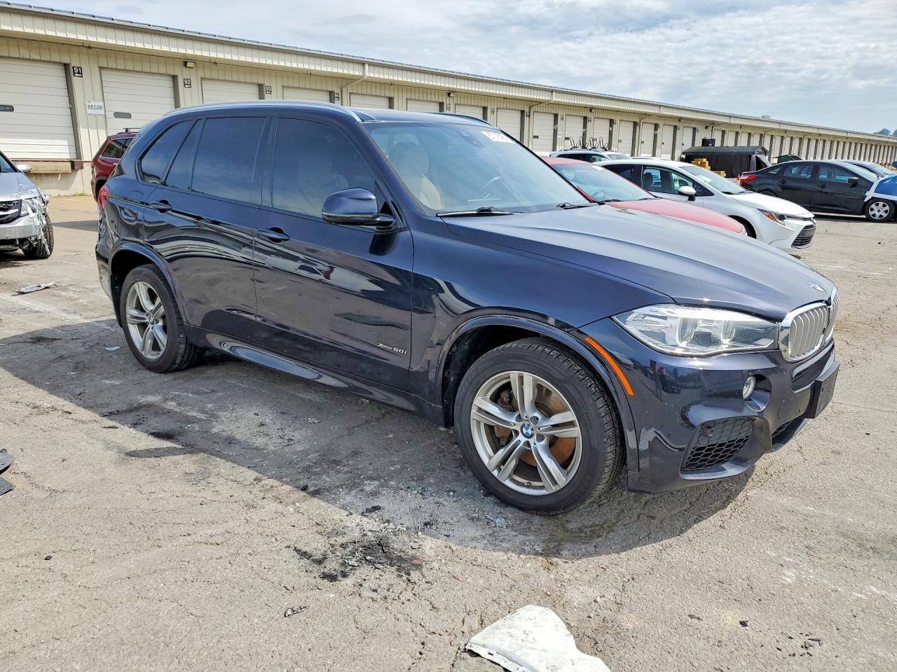 2018 BMW X5 xDrive50I - zdjęcie 4