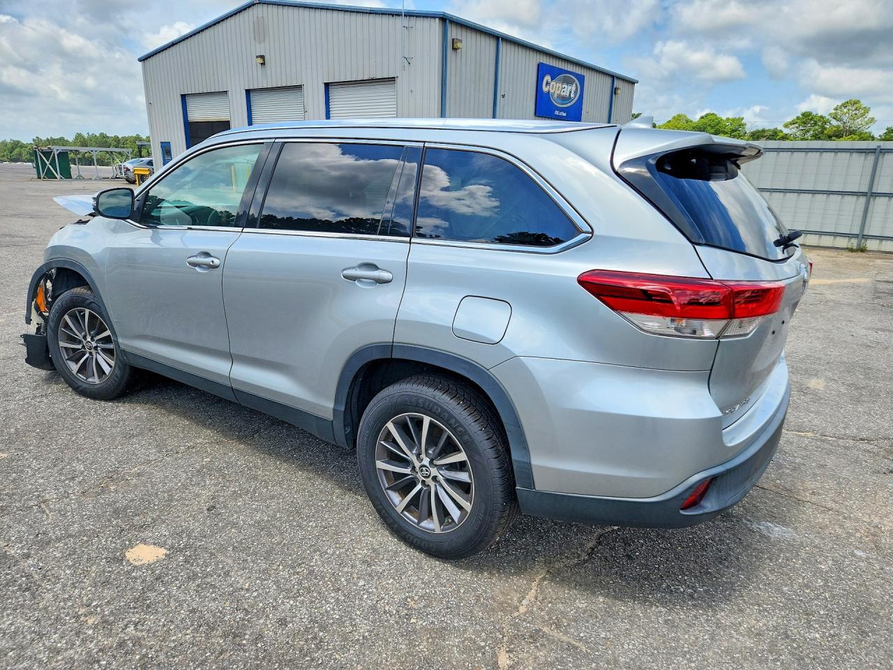 2019 Toyota Highlander Xle - zdjęcie 2