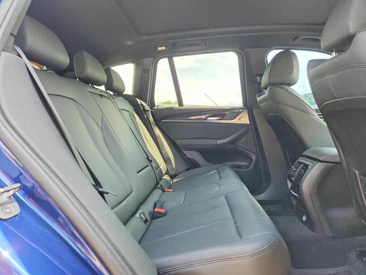 2019 BMW X3 xDrive30I - zdjęcie 11