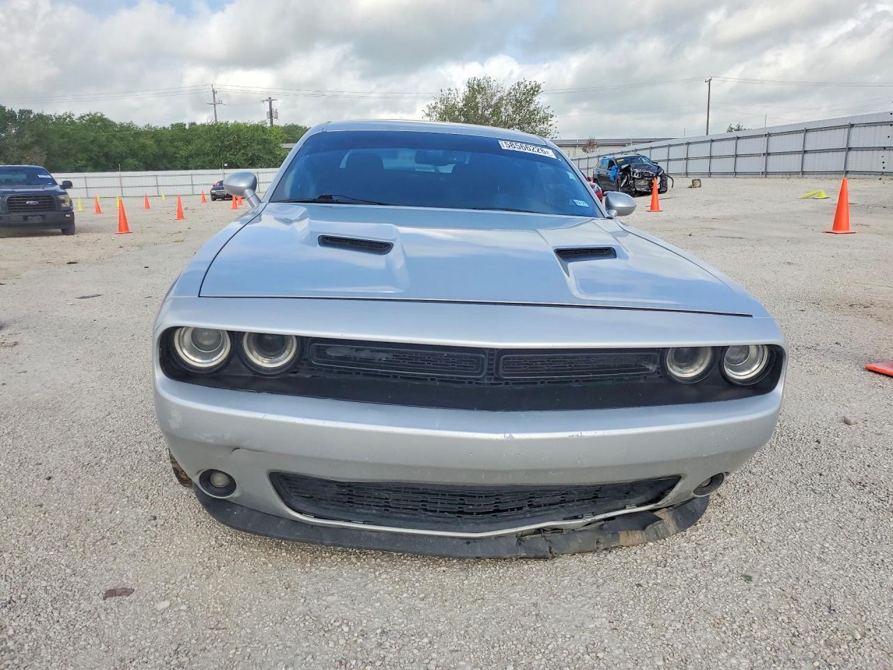 2020 Dodge Challenger Sxt - zdjęcie 5