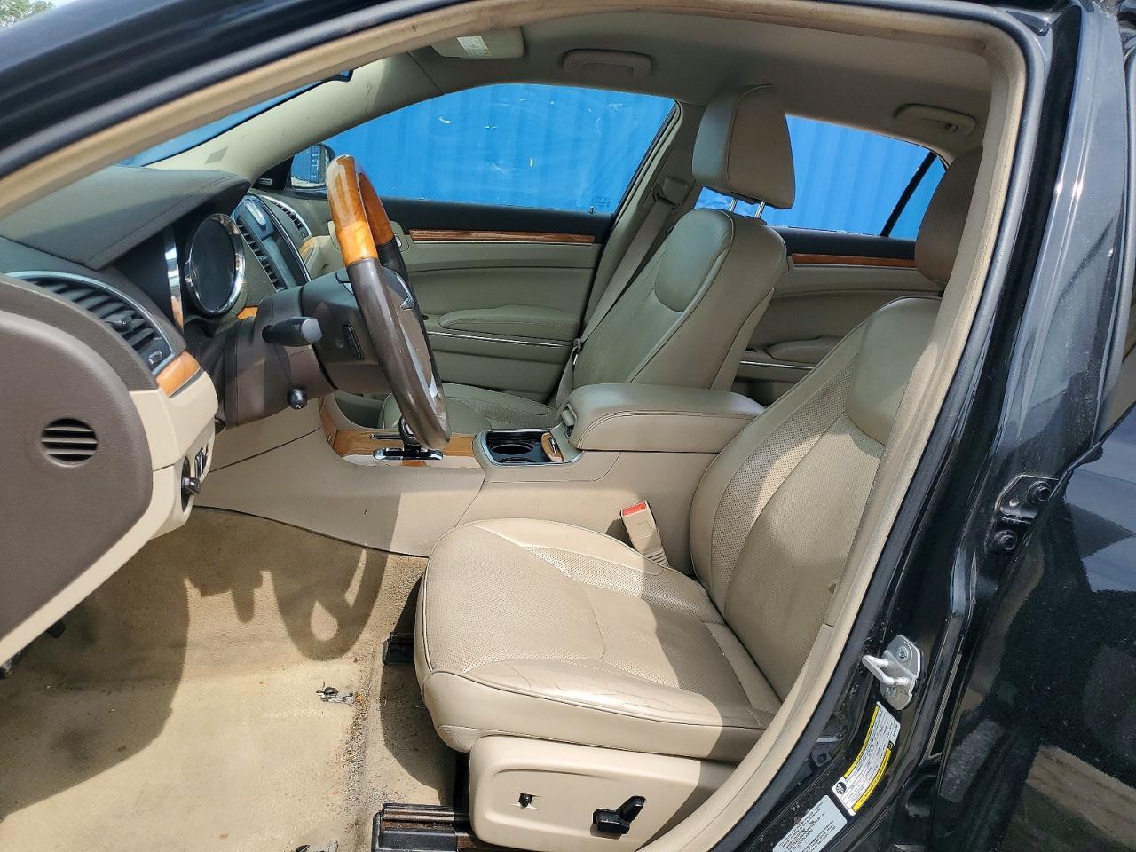 2014 Chrysler 300C - zdjęcie 7