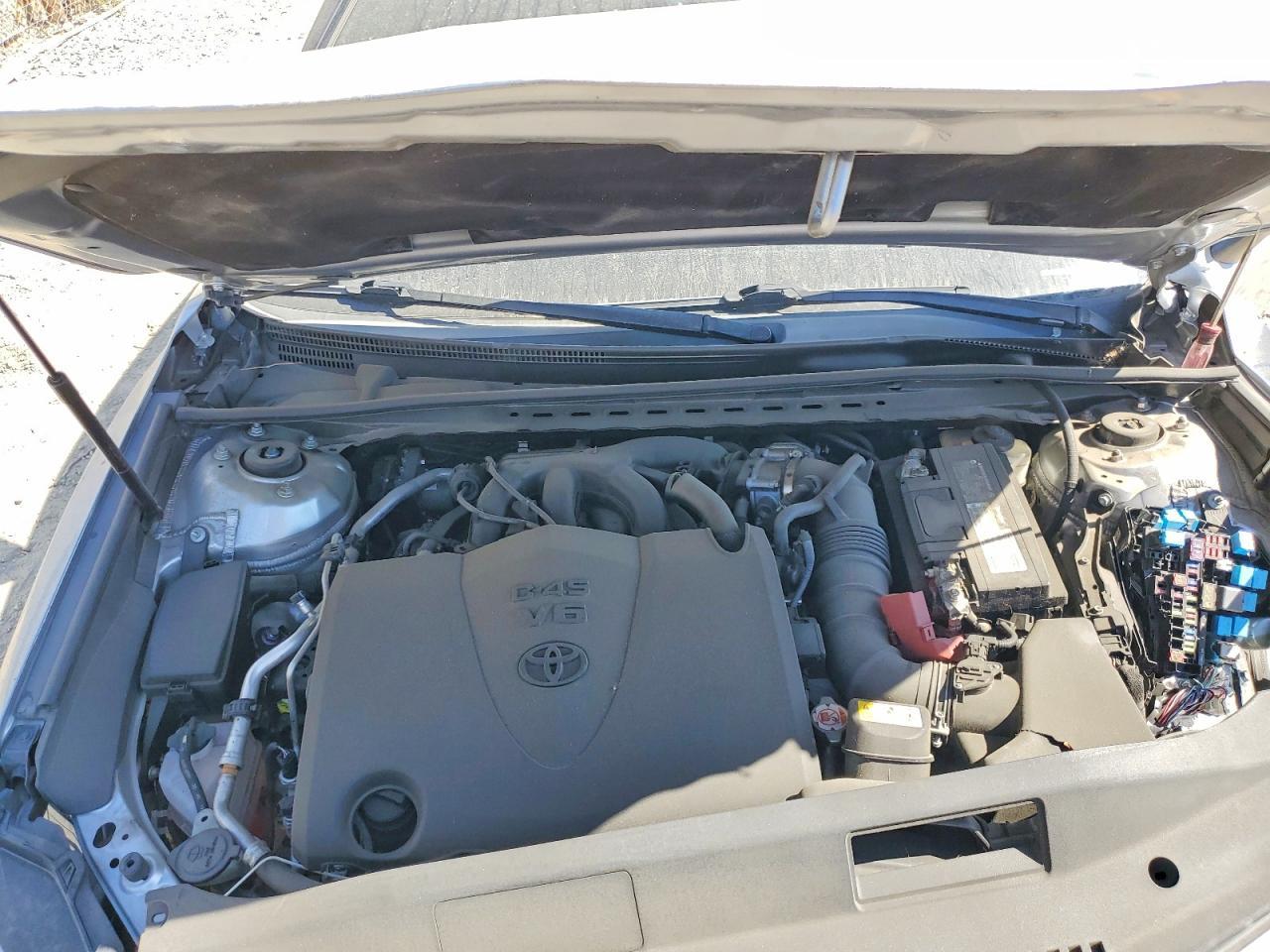 2019 Toyota Camry Xse - zdjęcie 11