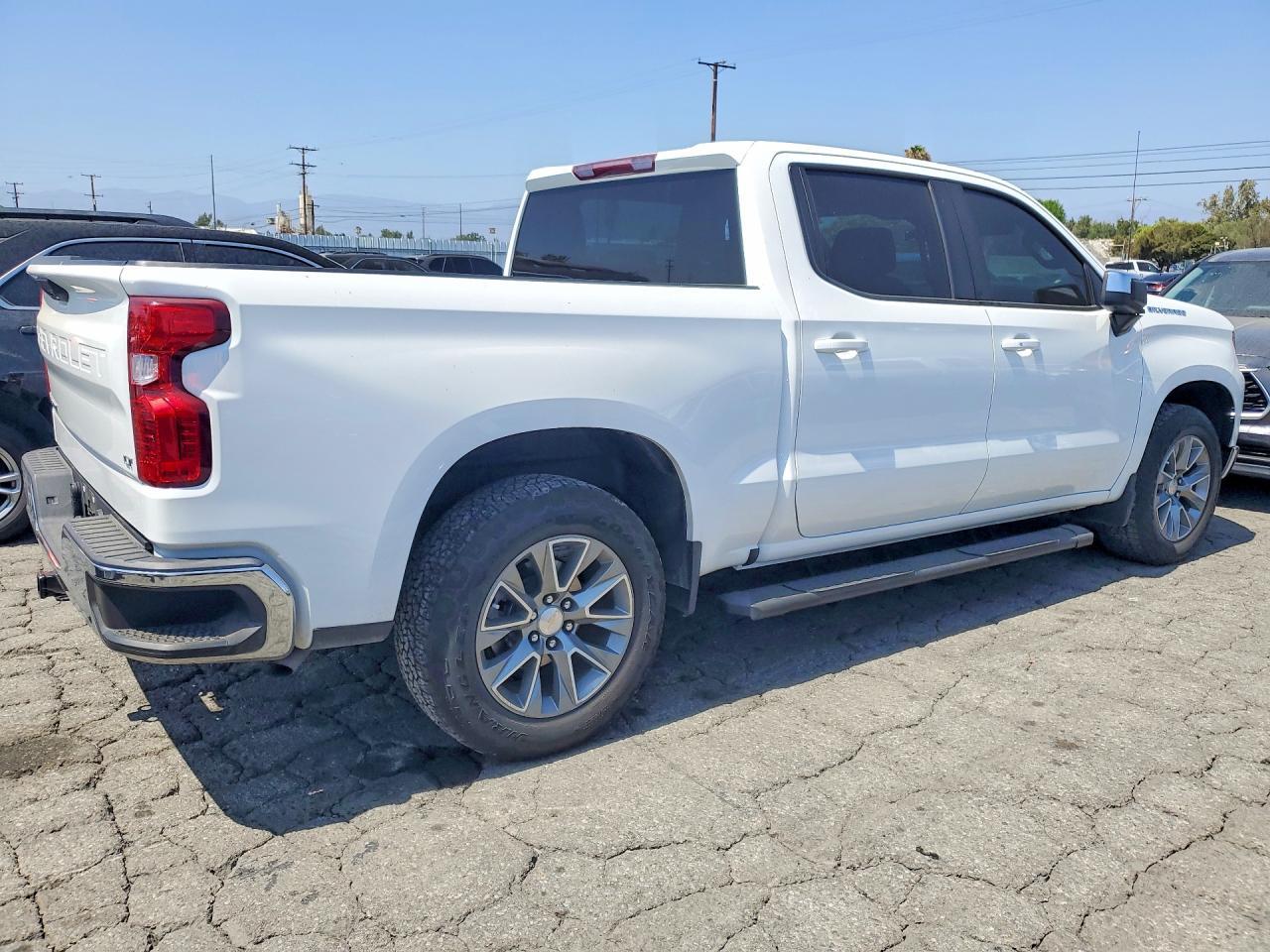 2023 Chevrolet Silverado C1500 Lt - zdjęcie 3