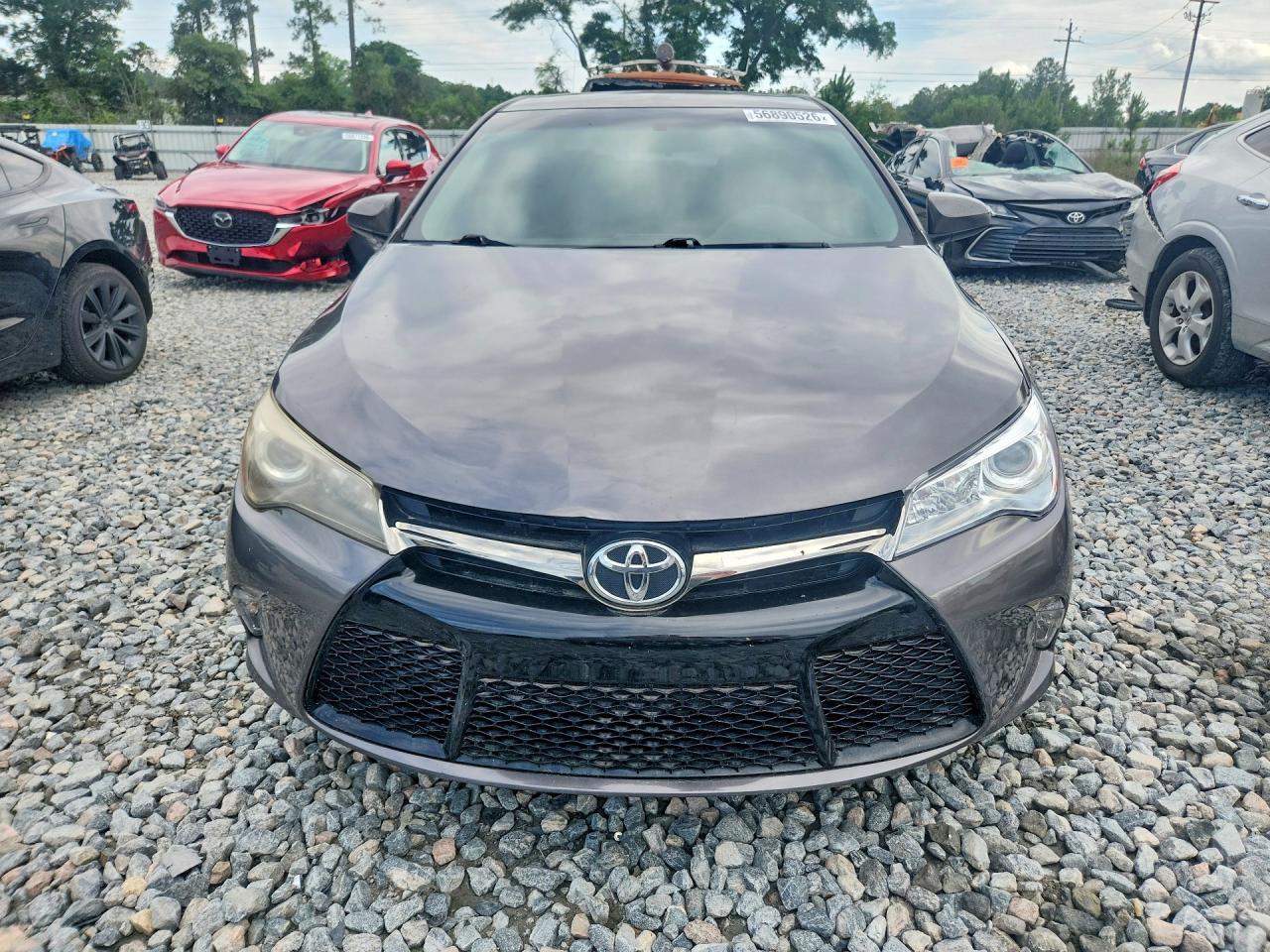 2017 Toyota Camry Xse - zdjęcie 5