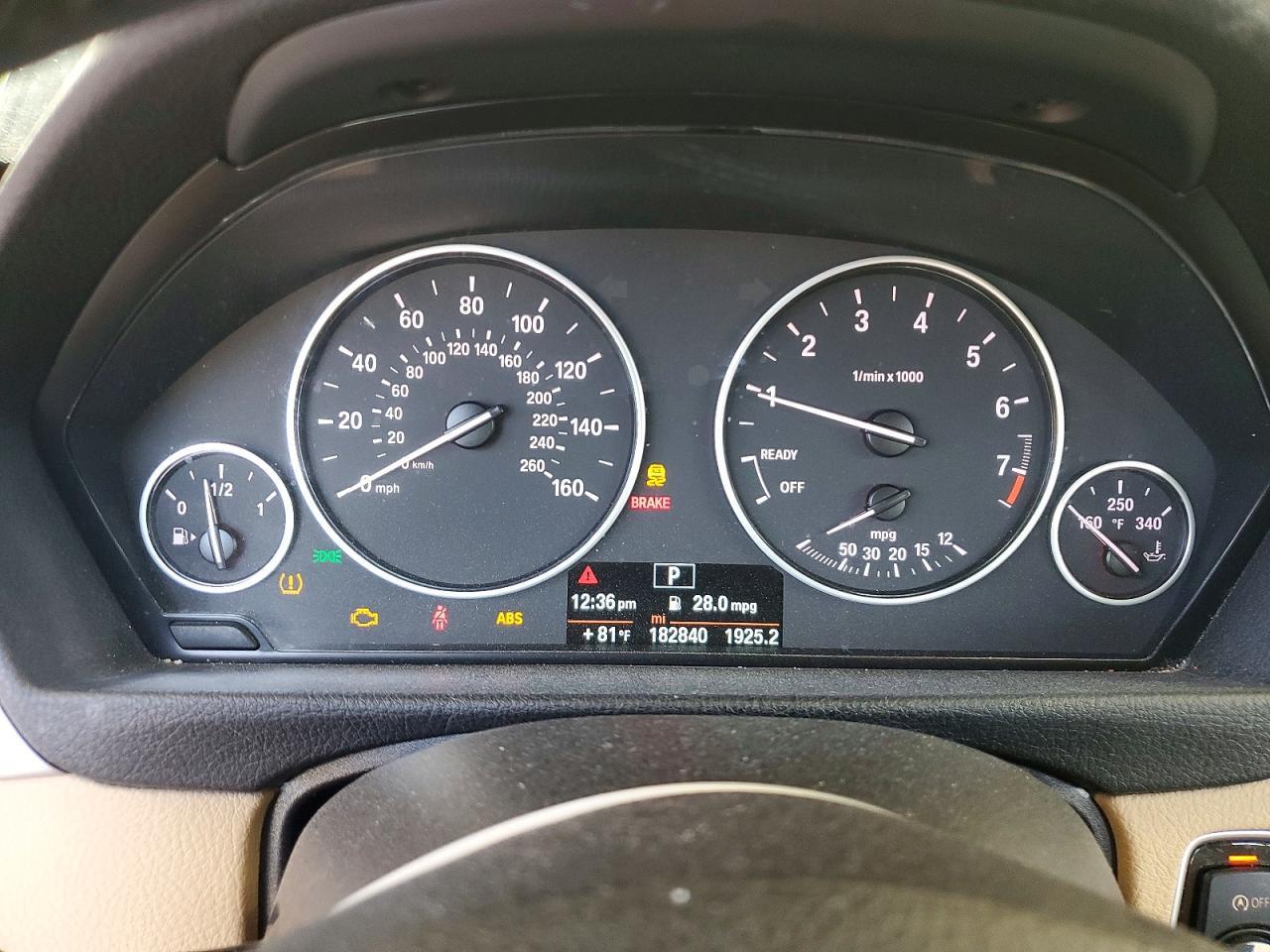 2014 BMW 320 I - zdjęcie 9