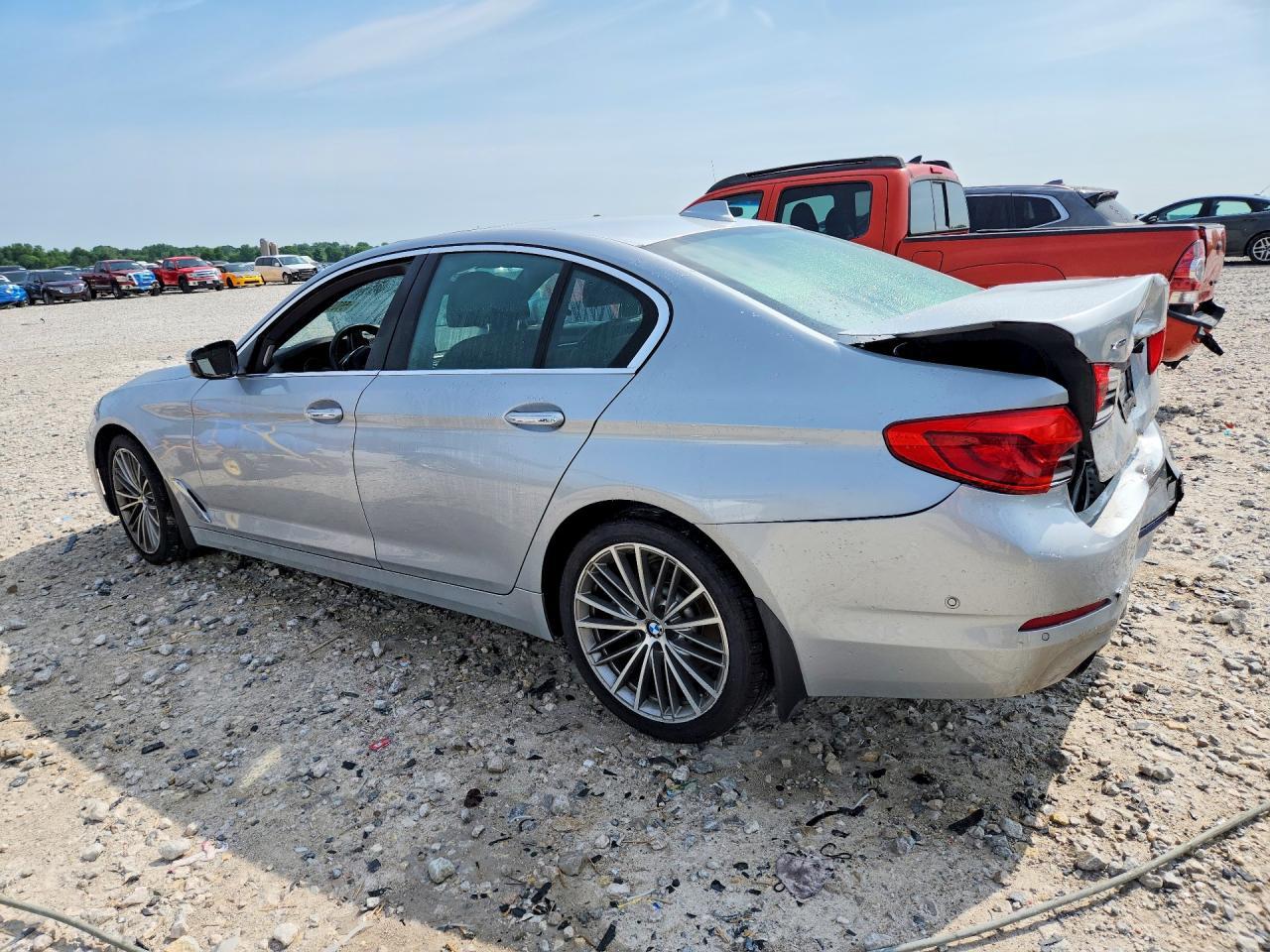 2018 BMW Seria 5 530i - zdjęcie 2