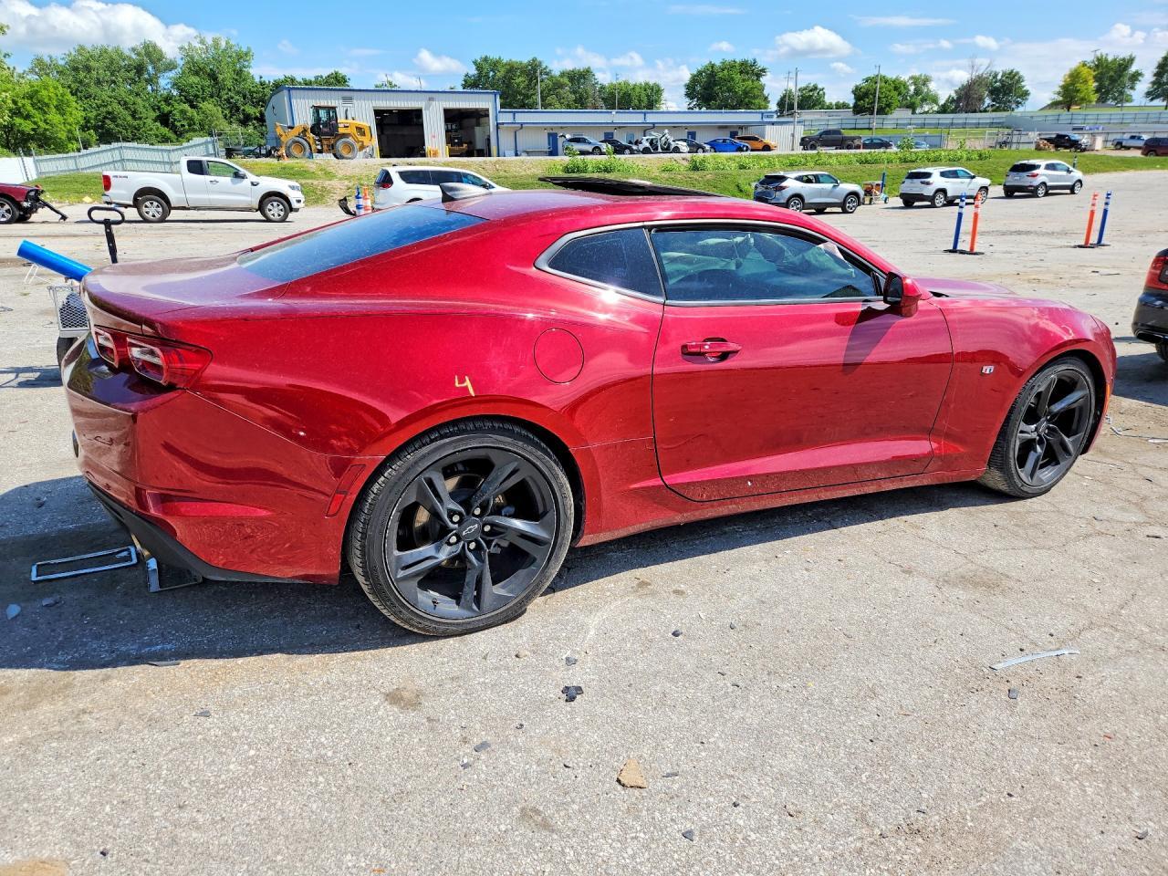 2022 Chevrolet Camaro - zdjęcie 3