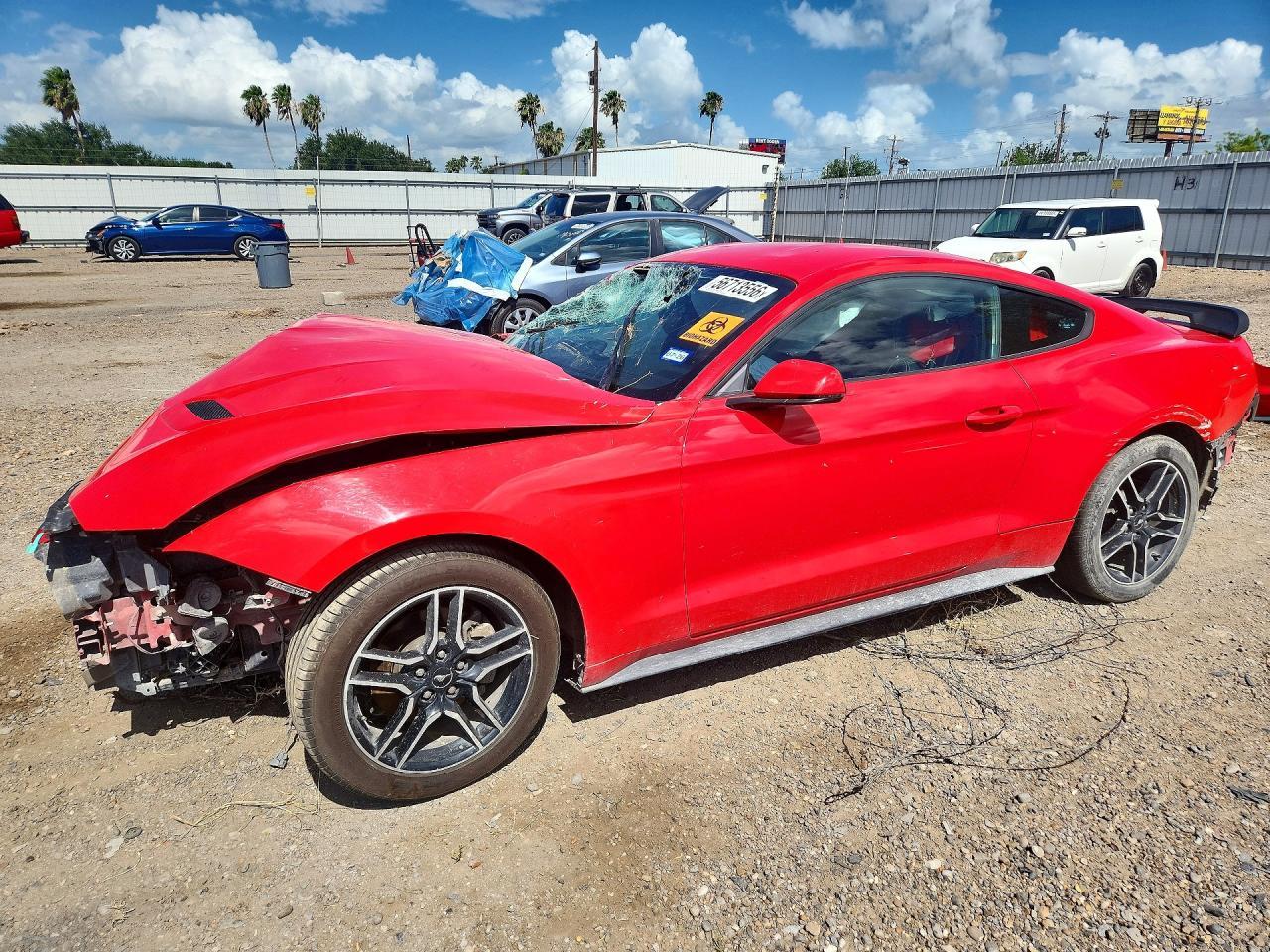 2020 Ford Mustang - zdjęcie główne