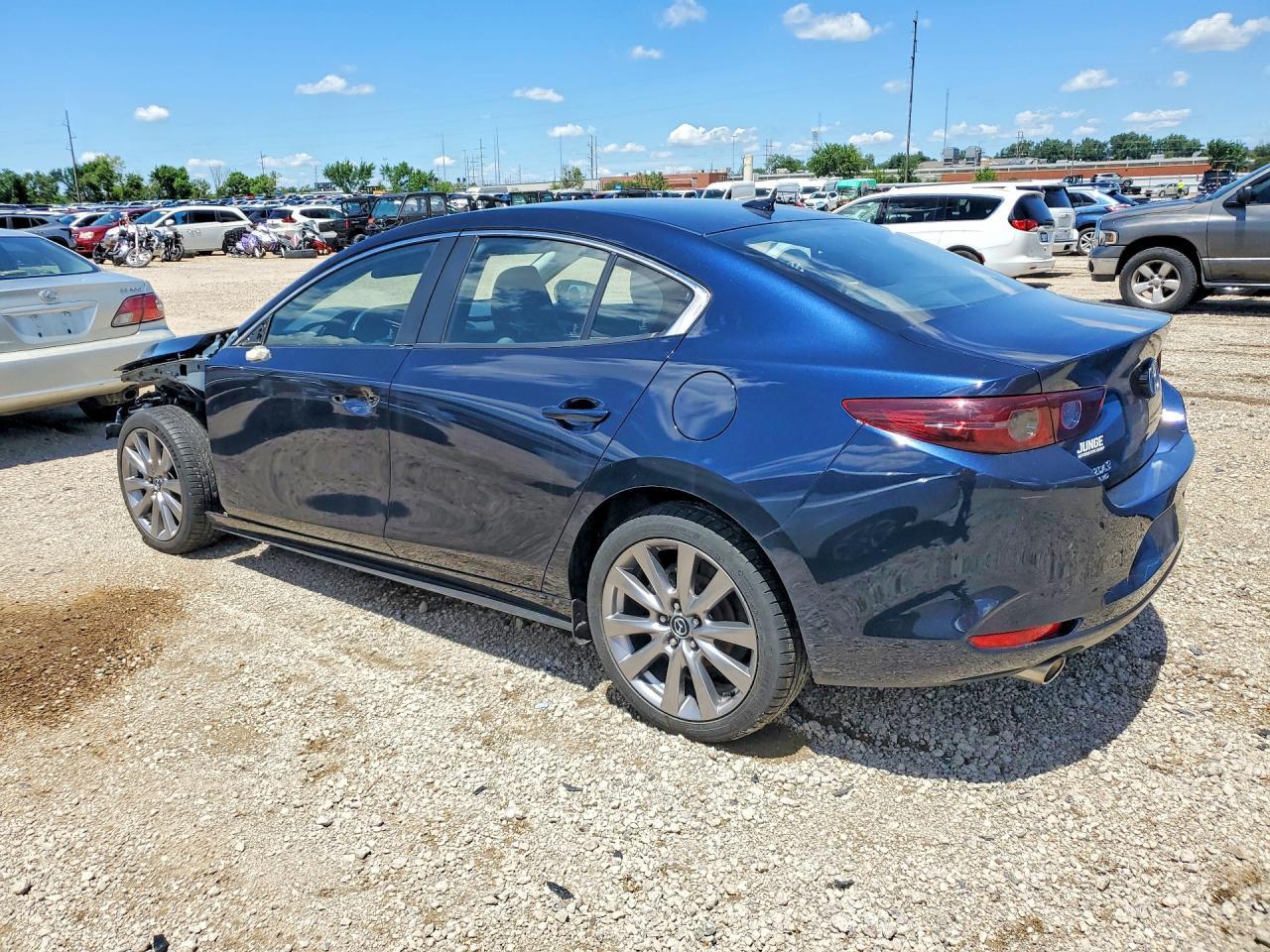 2019 Mazda 3 Preferred - zdjęcie 2